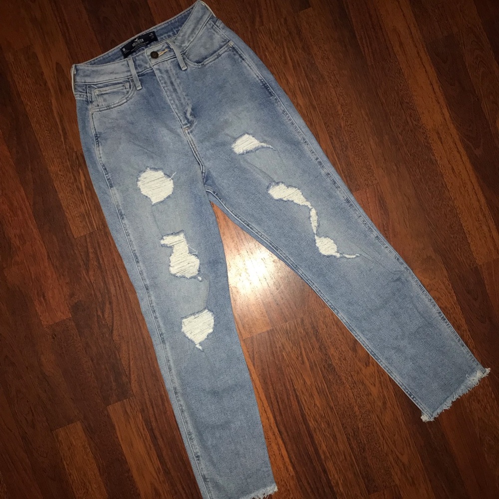 Hollister curvy ultra high rise mom jeans